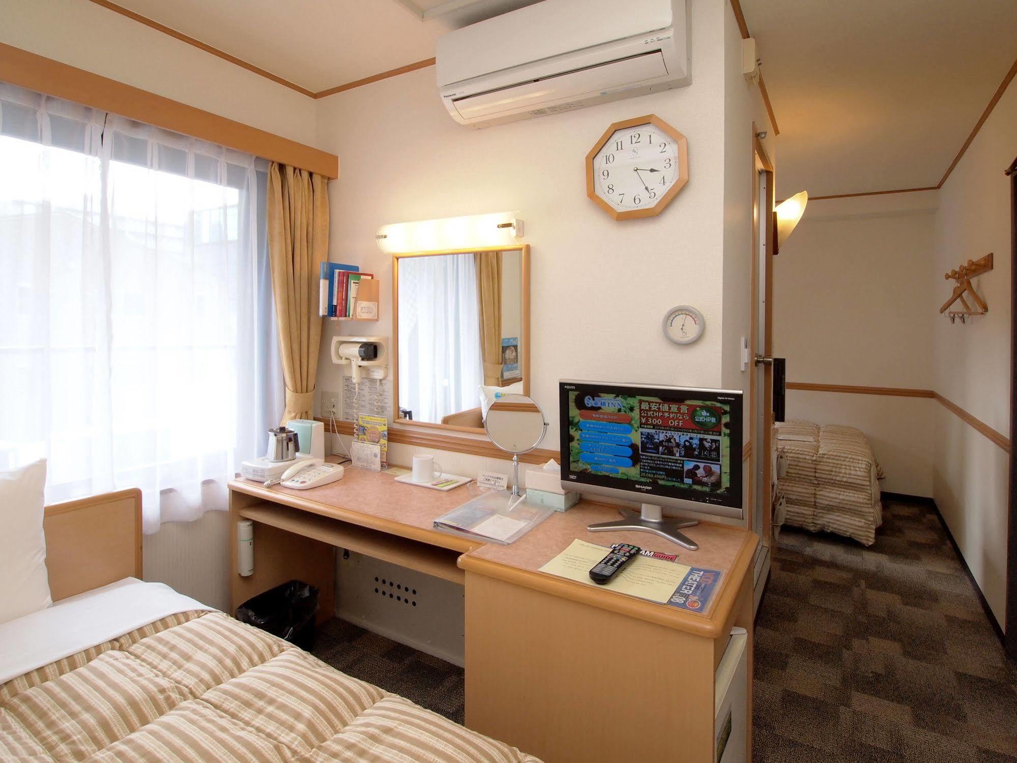 Toyoko Inn Kagoshima Temmonkan No 1 Exterior photo